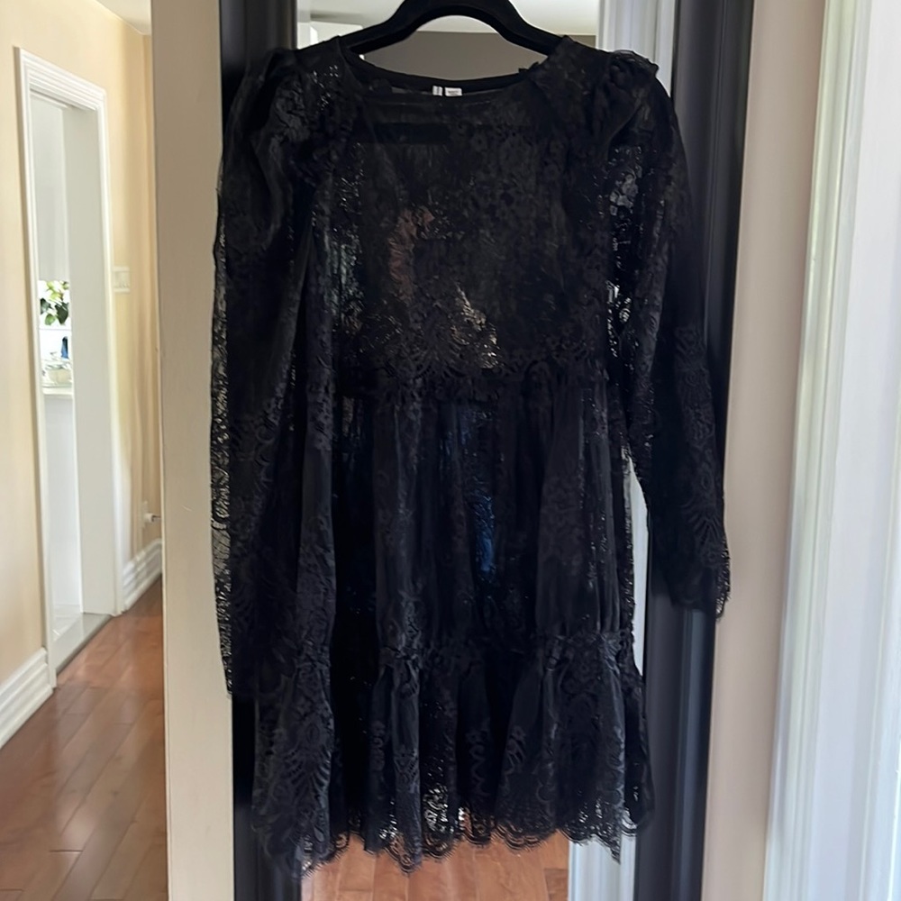Grlfrnd black lace dress size XS
